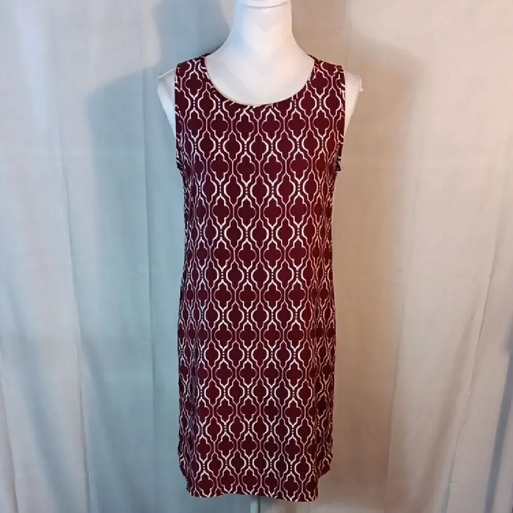 Miami Elegant Burgundy Sleeveless Sheath Dress